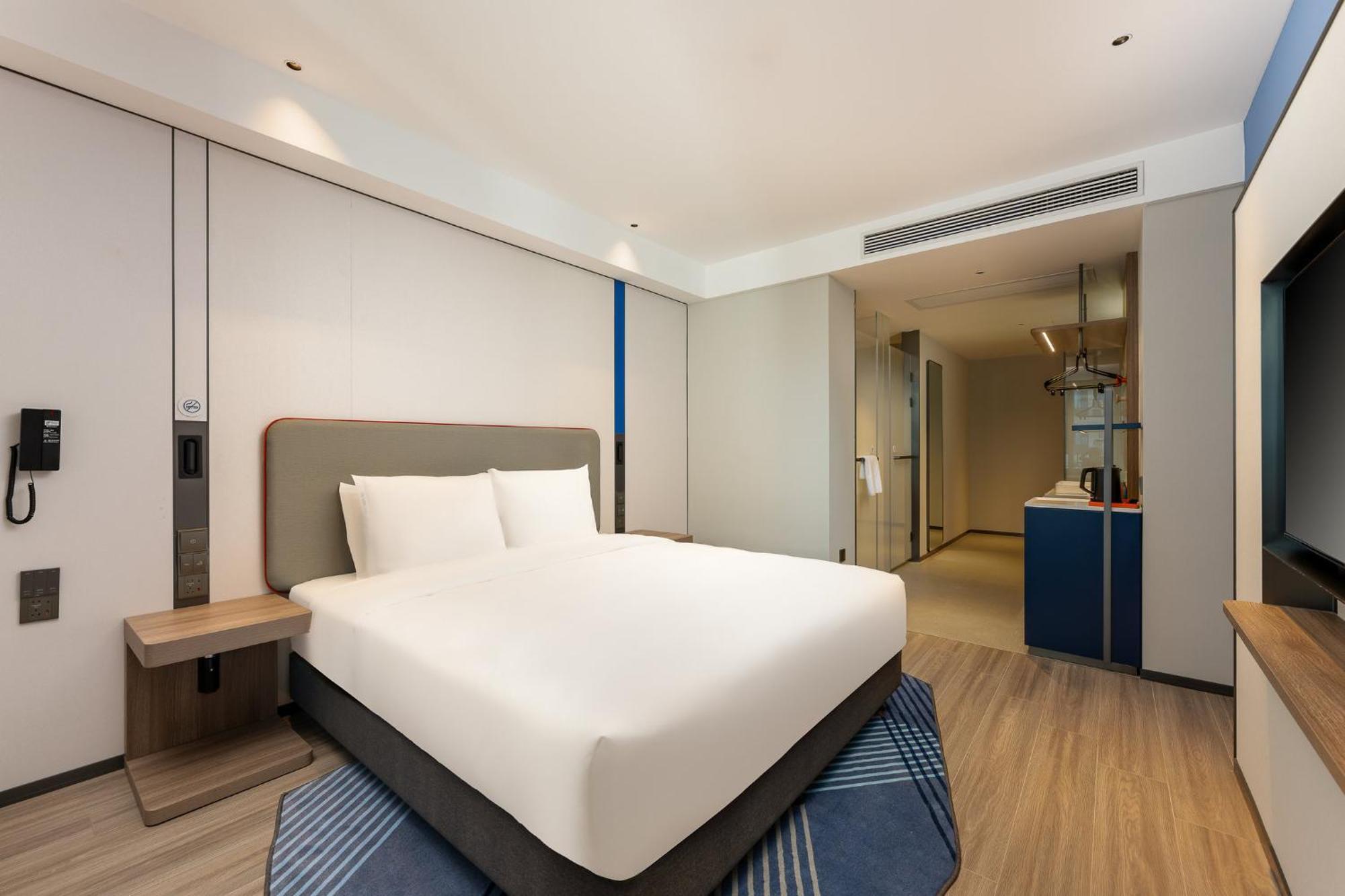 Holiday Inn Express Taizhou City Center By Ihg Taizhou (Jiangsu) Exterior foto