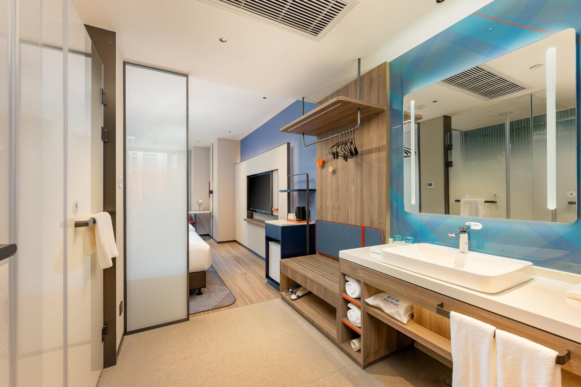 Holiday Inn Express Taizhou City Center By Ihg Taizhou (Jiangsu) Exterior foto